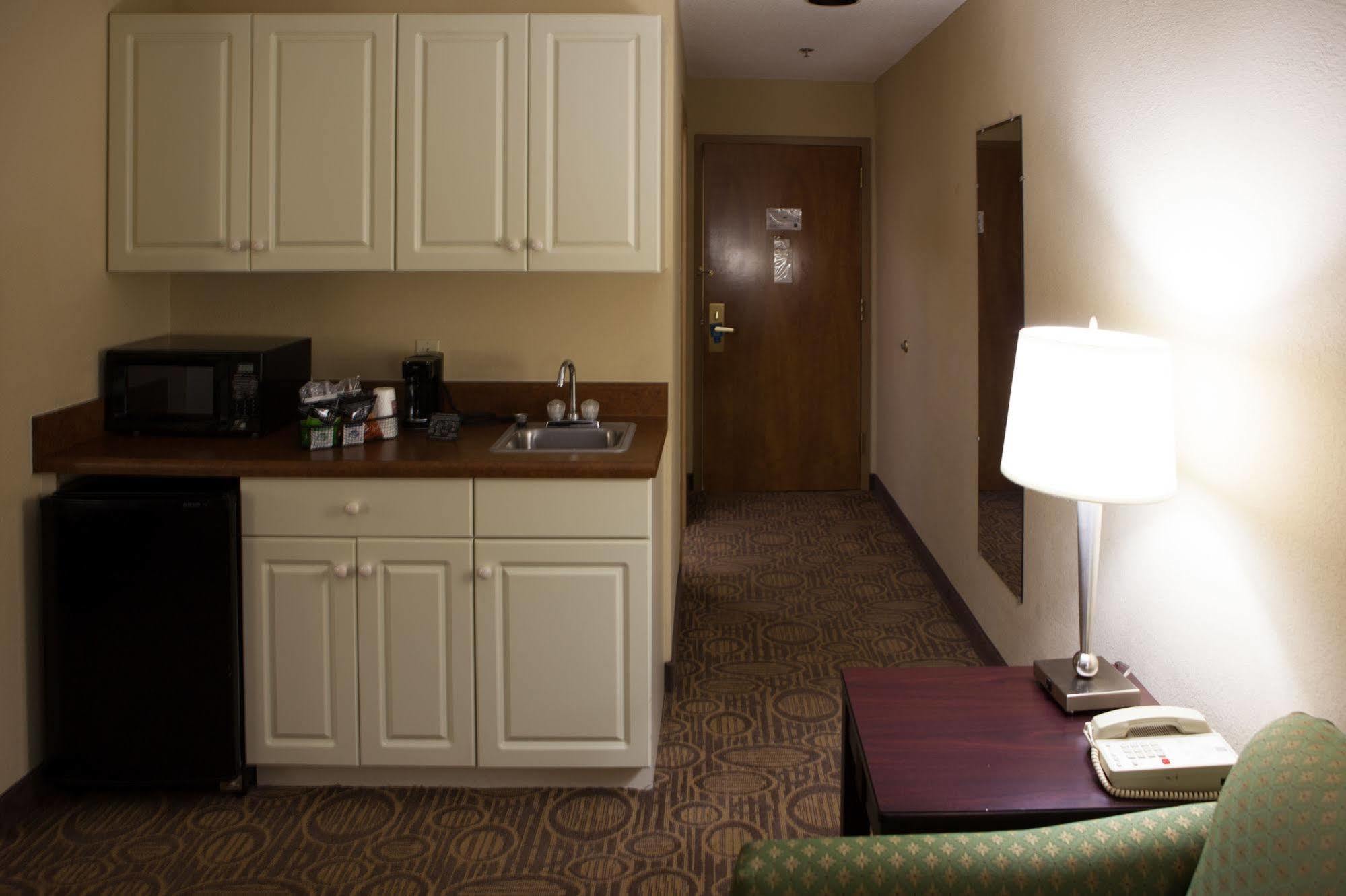 Comfort Regency Park Cary