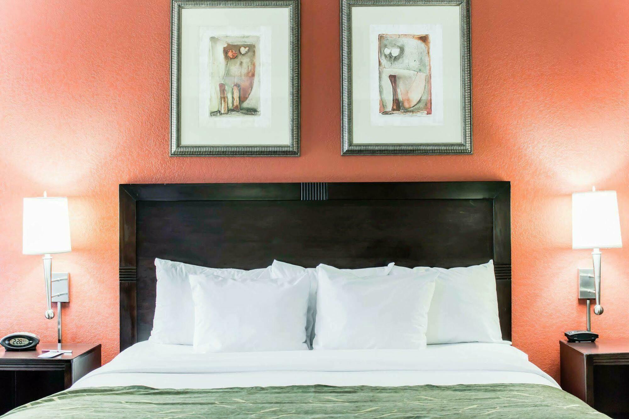 Comfort Regency Park Hotel 3*